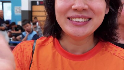 华体会体育官方网站-心情不错！2026易建联杯东莞站 易建联现身与球迷互动
